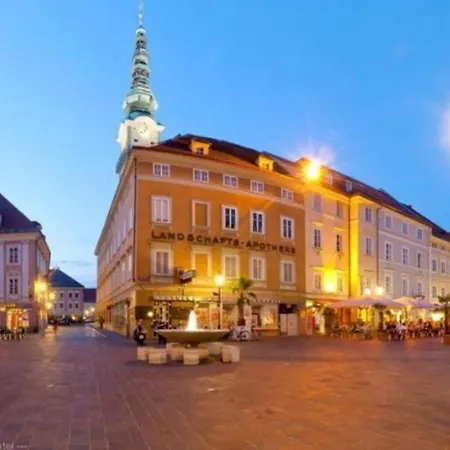 בית נופש Moderne Innenstadtwohnung Klagenfurt *